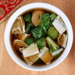 شوربة نبات الزنجبيل
